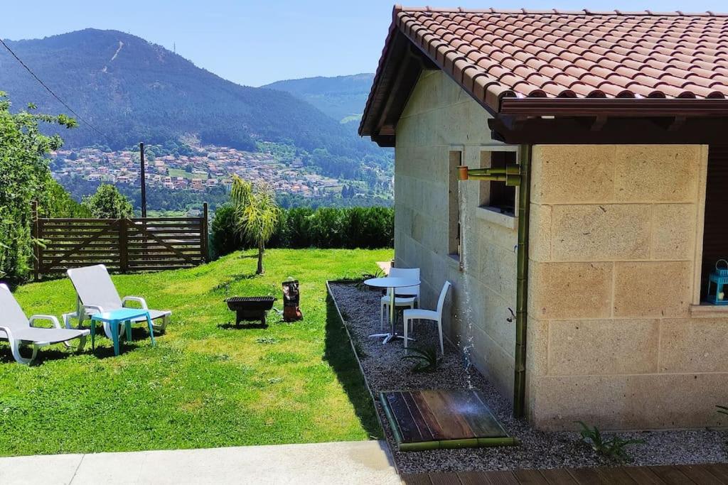Relax natural en Vigo Rural Moss con Jacuzzi y Vistas - B&B Pontevedra