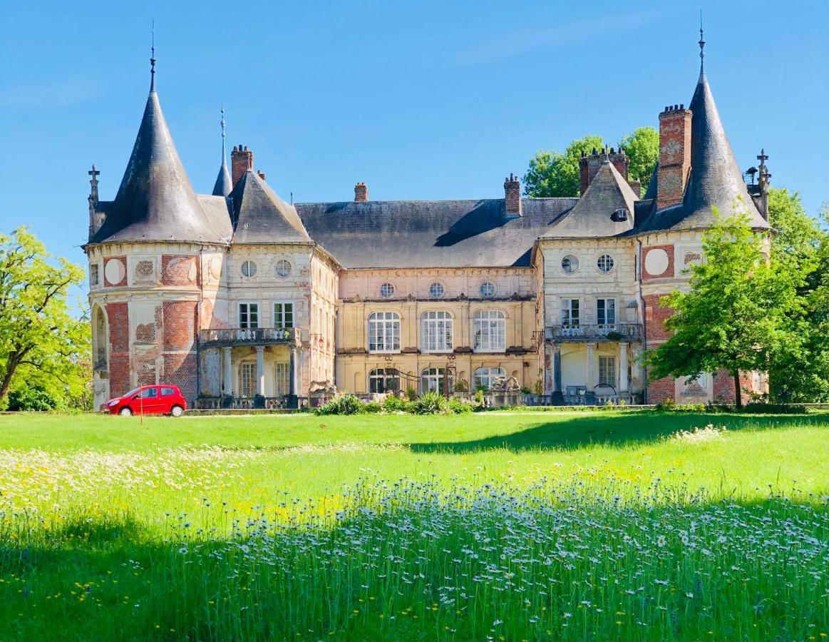 B&B Longecourt-en-Plaine - Guest-House Château de Longecourt en Plaine - Bed and Breakfast Longecourt-en-Plaine