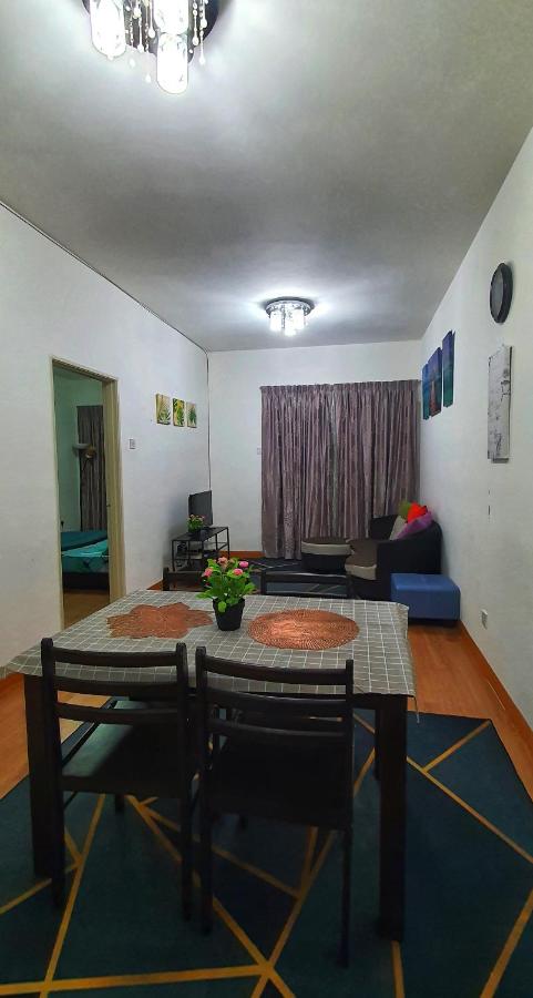 Nirafa sweet home - B&B Tanah Rata