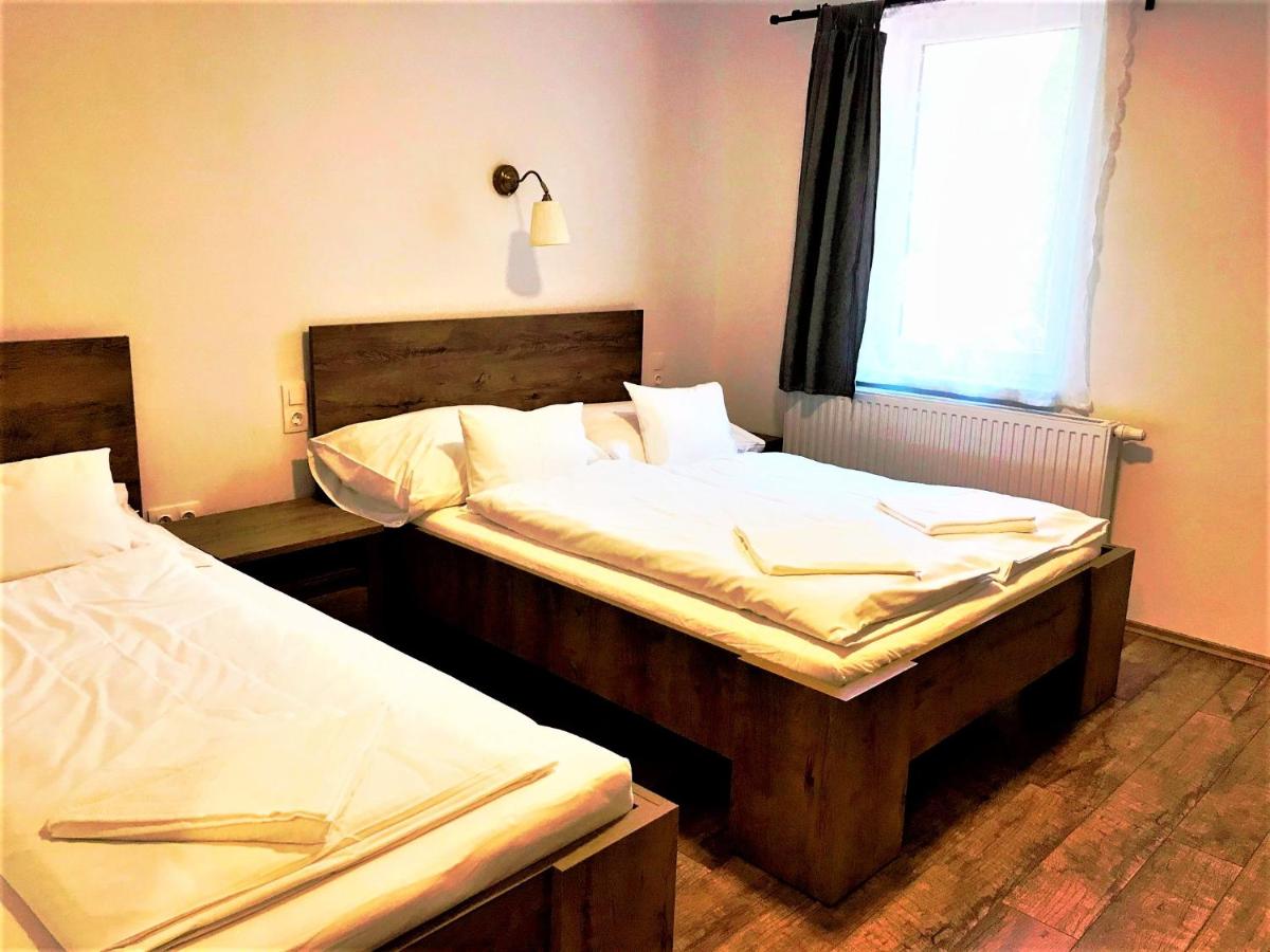 Triple Room with Bathroom