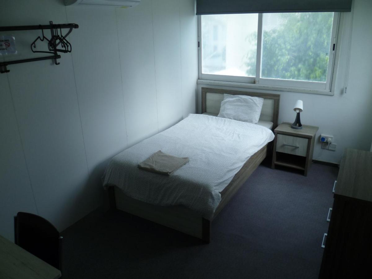 Single Room with Shared Bathroom