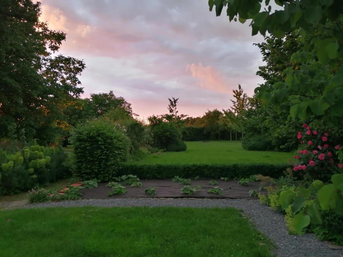 La Ferme aux Charmes - Ferienwohnung Solre-le-Château