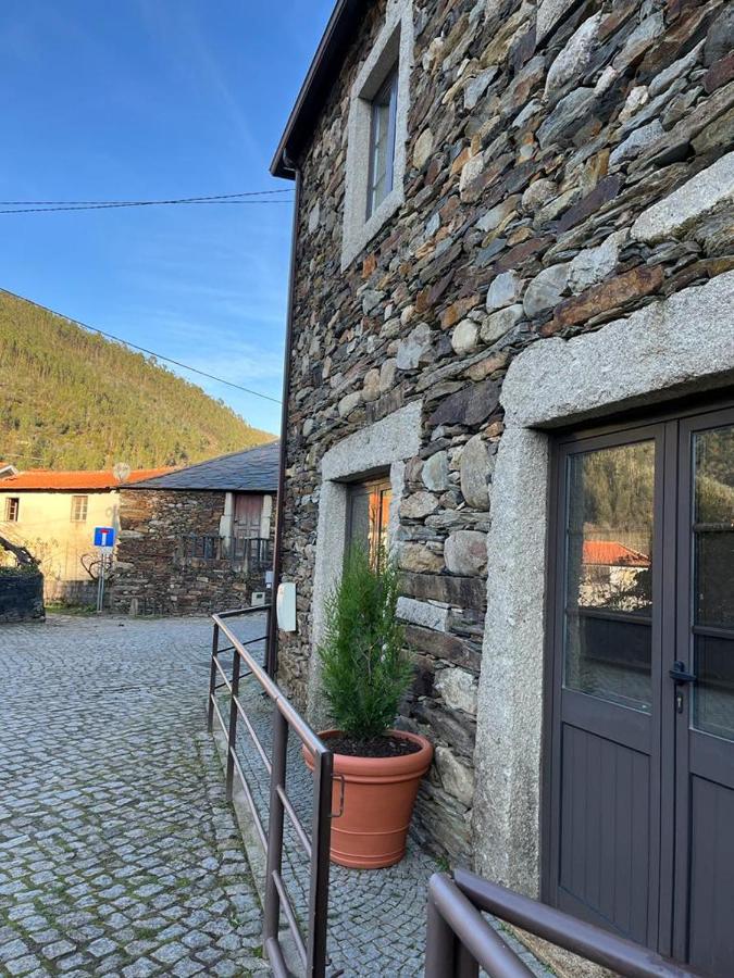 Casa do Adro-Passadiços do Paiva Arouca - B&B Arouca