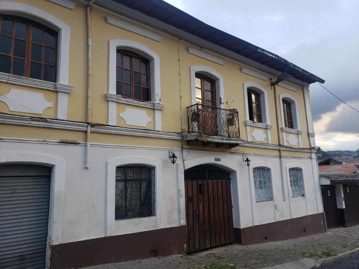 CASA VIEJA del Centro Historico - B&B Quito