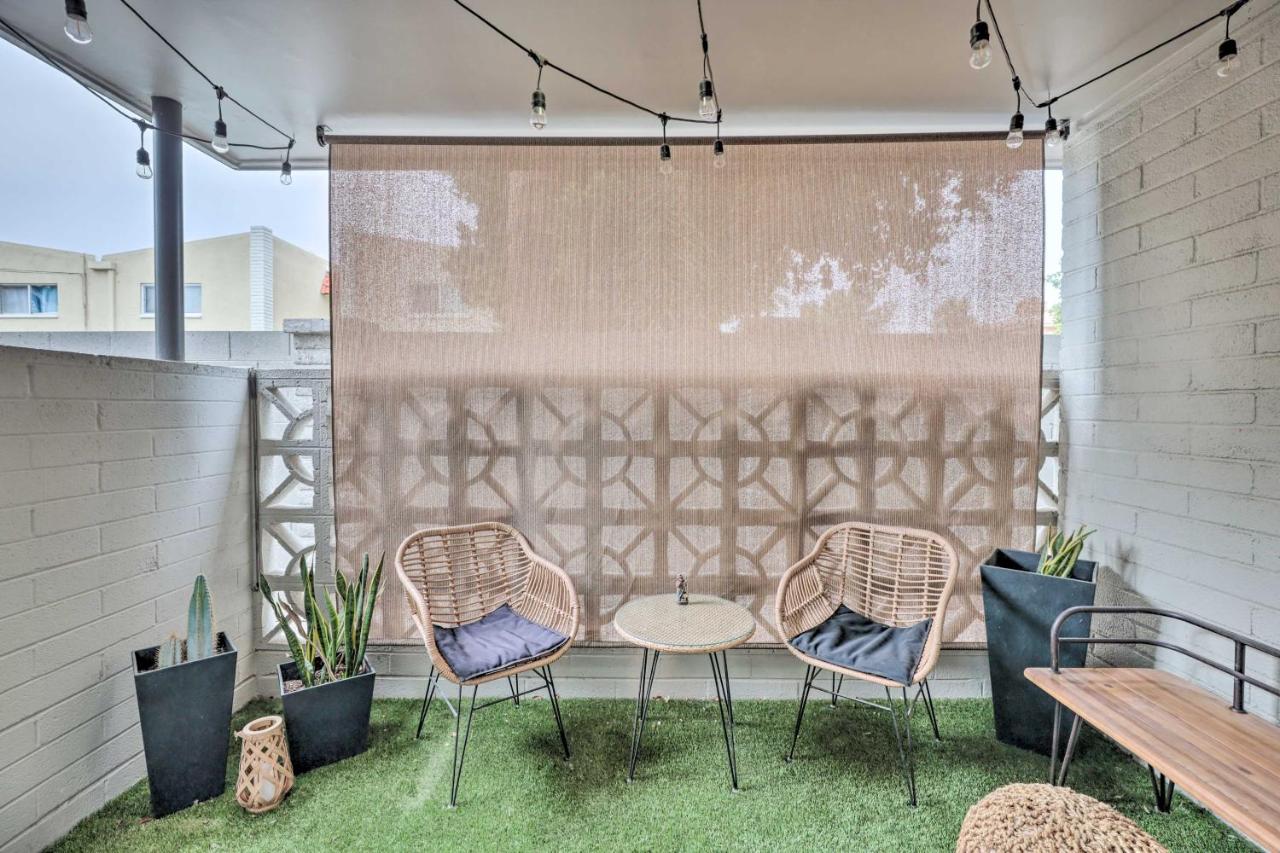 Walk to Fashion Square! Snowbird Condo with Pool - Ferienwohnung Scottsdale