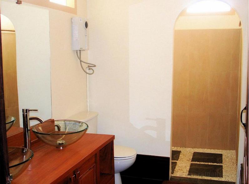 Zweibettzimmer mit Gemeinschaftsbad