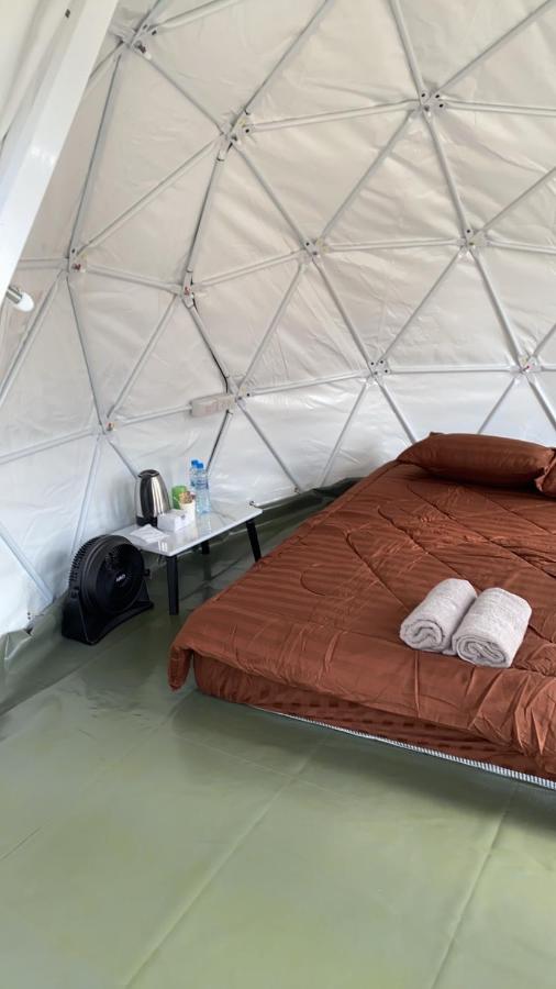 Tent (2 Adults) 