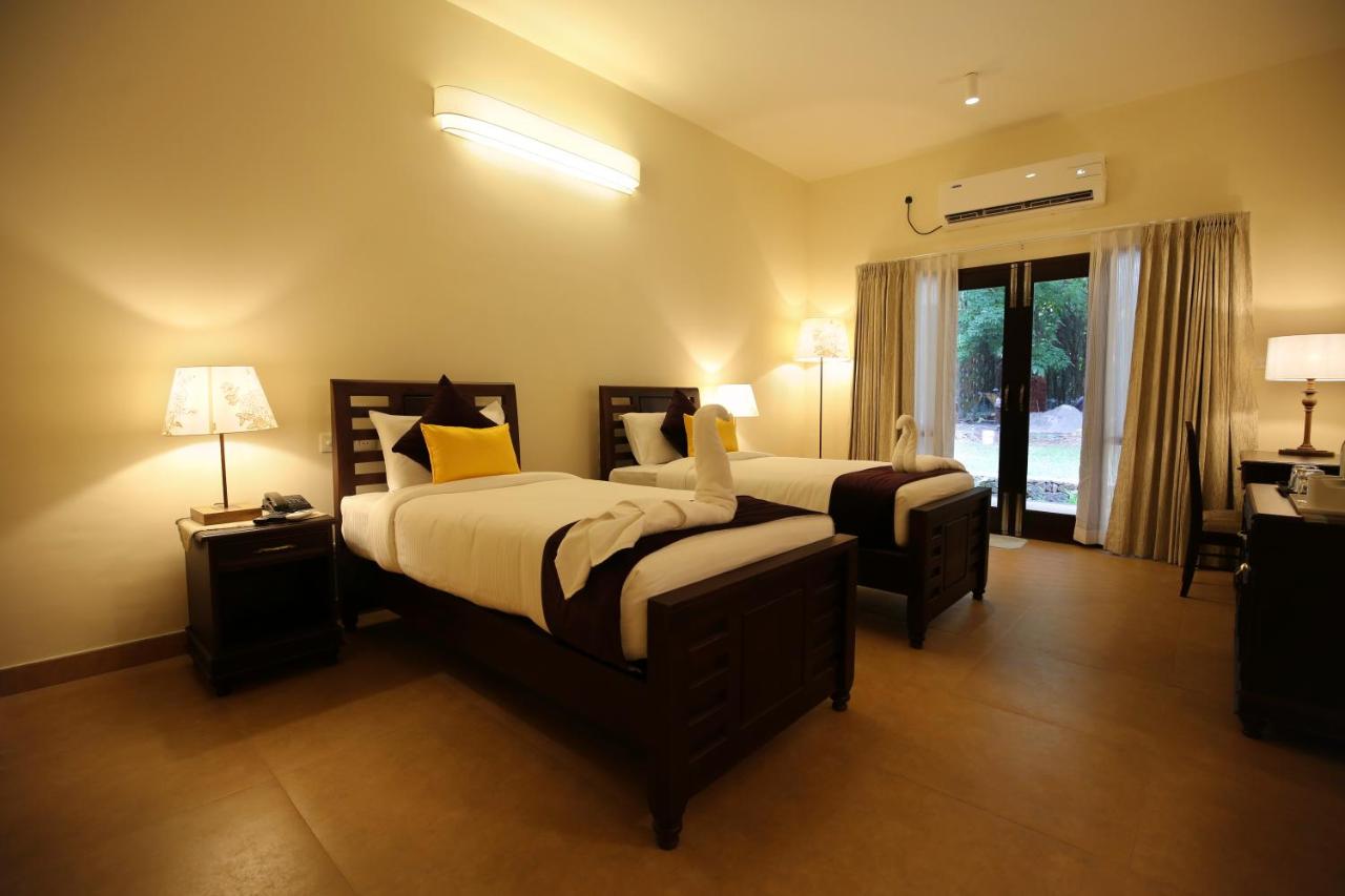 King Room with Spa Bath