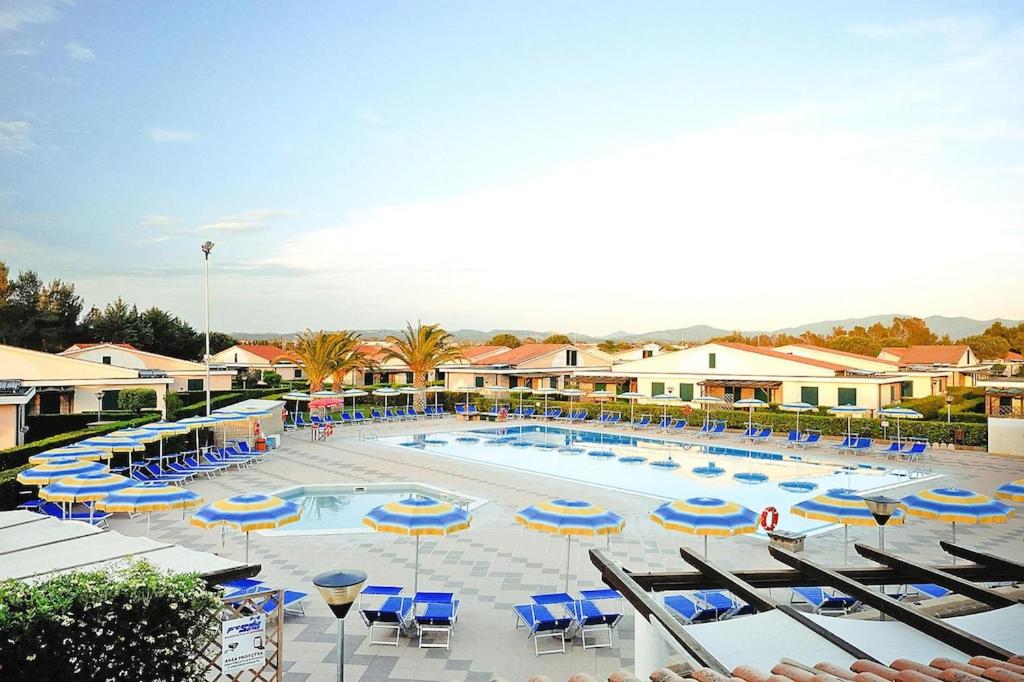 Villa in Cecina Mare near Sandy Beaches - Chambres d'hôtes Marina di Cecina