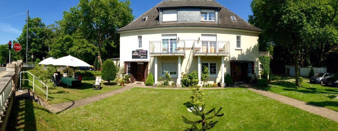 B&B Herne - Pension-Sendis - Bed and Breakfast Herne