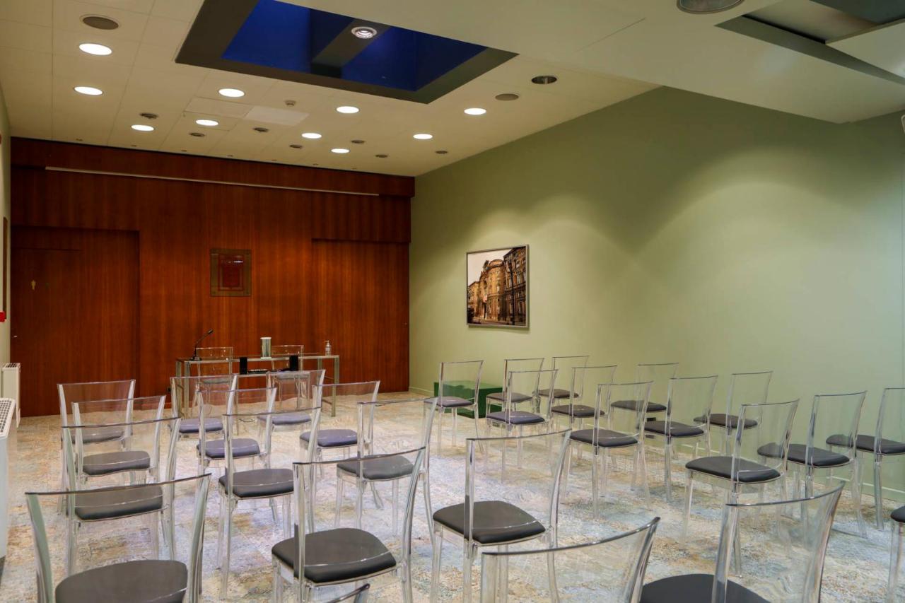 Turin Hotel Lancaster Additional