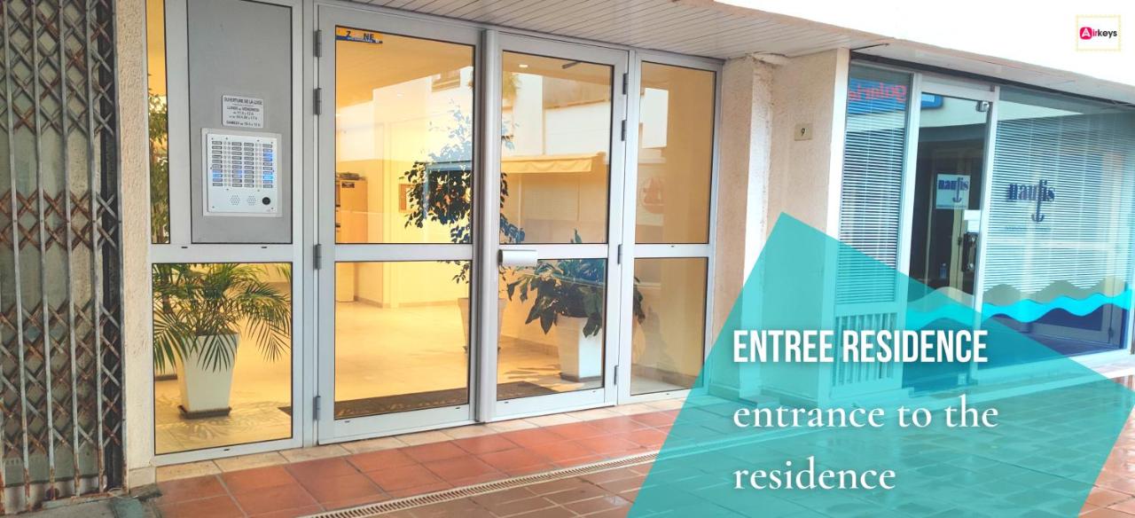 Grand Studio Azur avec terrasse - Vieil Antibes - Ferienwohnung Antibes