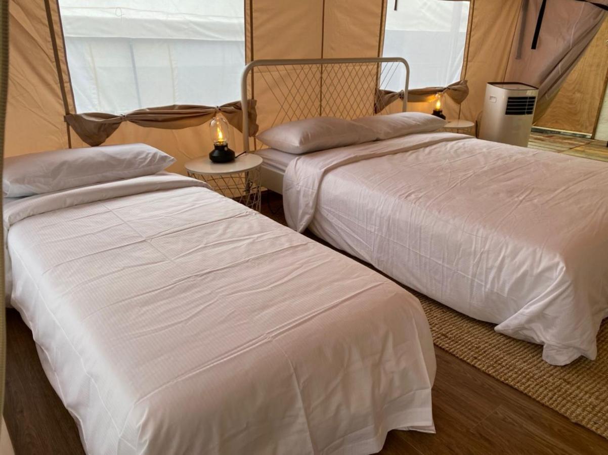 Deluxe Safari Tent