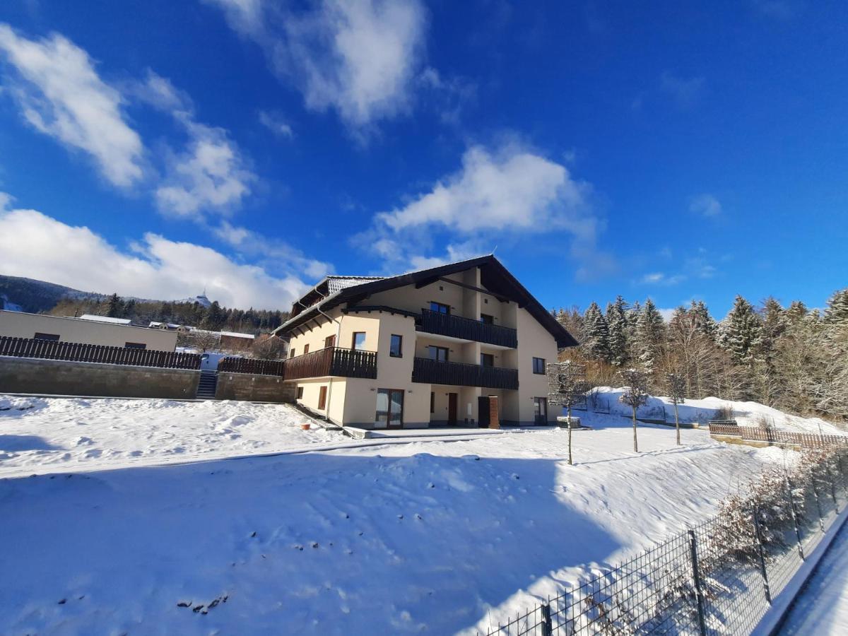 Apartmány na Krásné Vyhlídce - B&B
