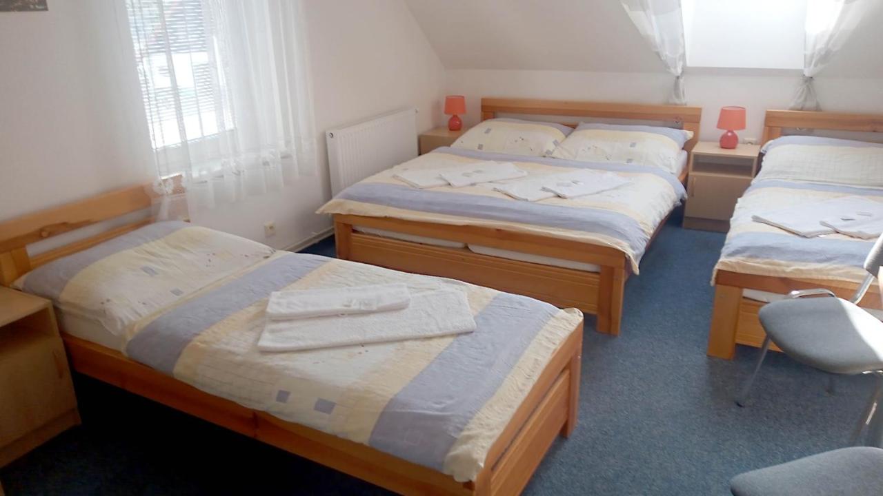 Vierbettzimmer