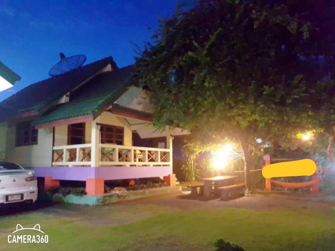 B&B Ban Pak Nam - บ้านสุขกมลแววดาวบ้านเดี่ยว1ห้องนอน - Bed and Breakfast Ban Pak Nam