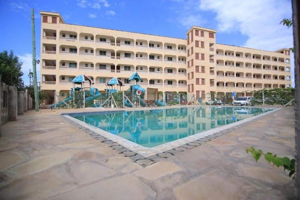 Zawadi Apartments 2 bedroom - B&B