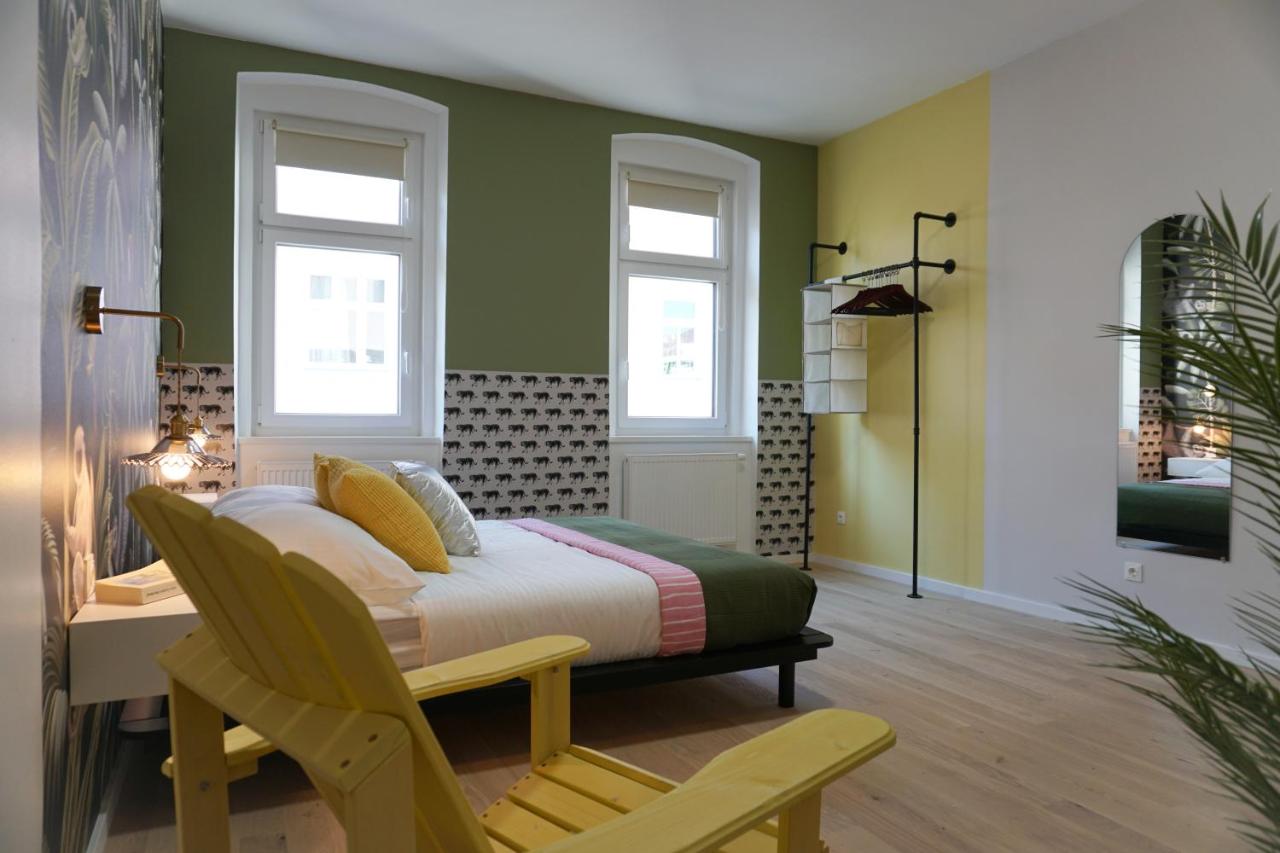Apartment mit Balkon