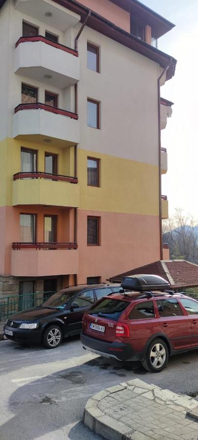Neviasta Apartment - B&B Smolyan