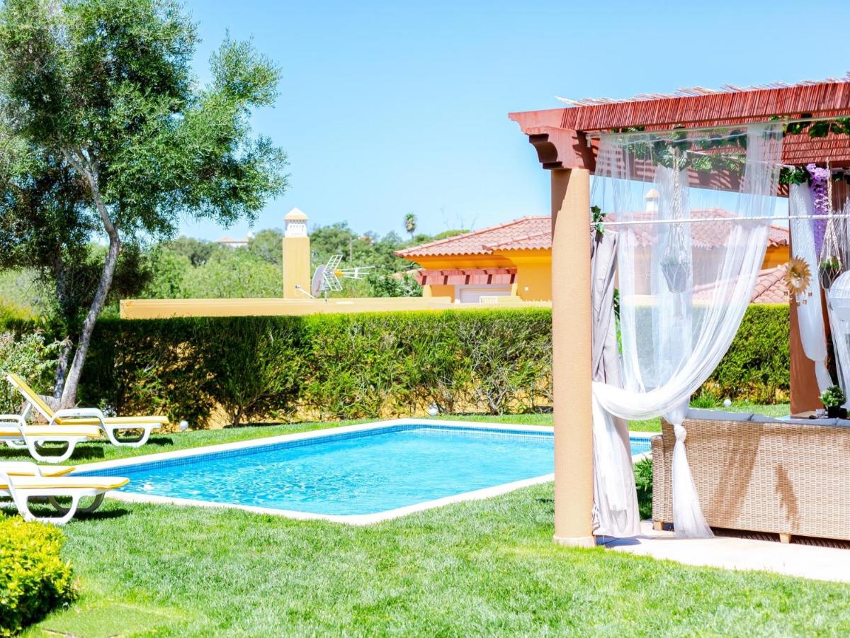 B&B Vilamoura - Vilamoura ZEN Garden, private 3bdr vila with pool - Bed and Breakfast Vilamoura