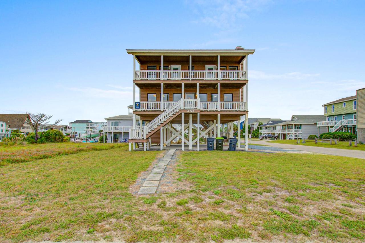 Four bedroom holiday home 