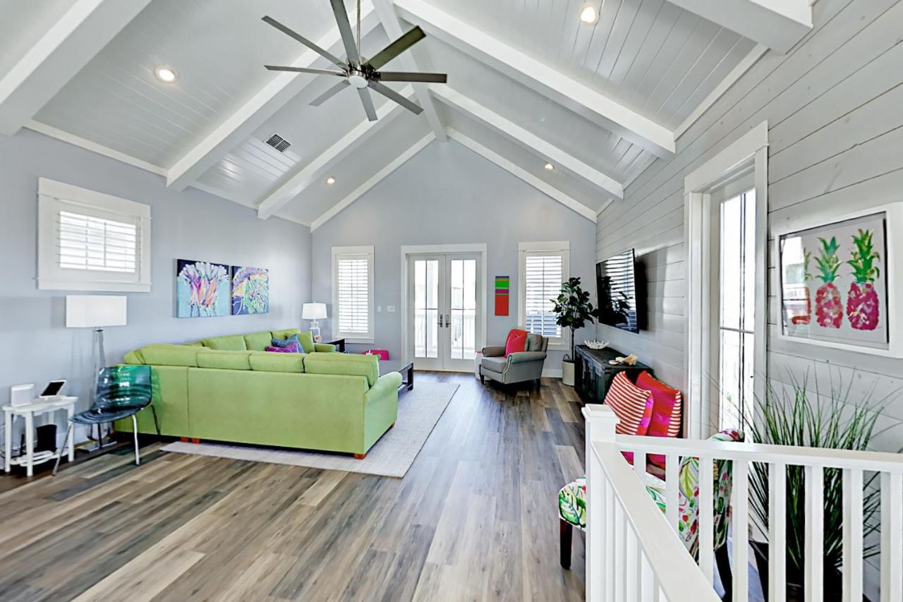 The Turtle Pack at Palmilla Beach - Bed and Breakfast Port Aransas