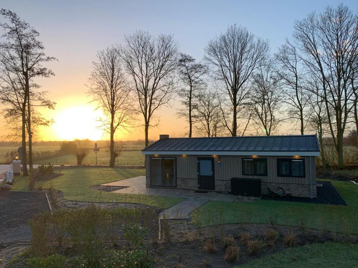 Nieuw! 6-persoons chalet aan het Veluwemeer dichtbij Harderwijk, Amersfoort en Zwolle - B&B Hulshorst