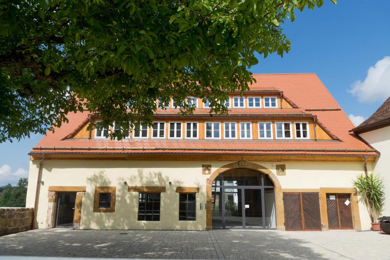 B&B Lauchheim - Ferienwohnung "Am Oberen Tor" - Bed and Breakfast Lauchheim