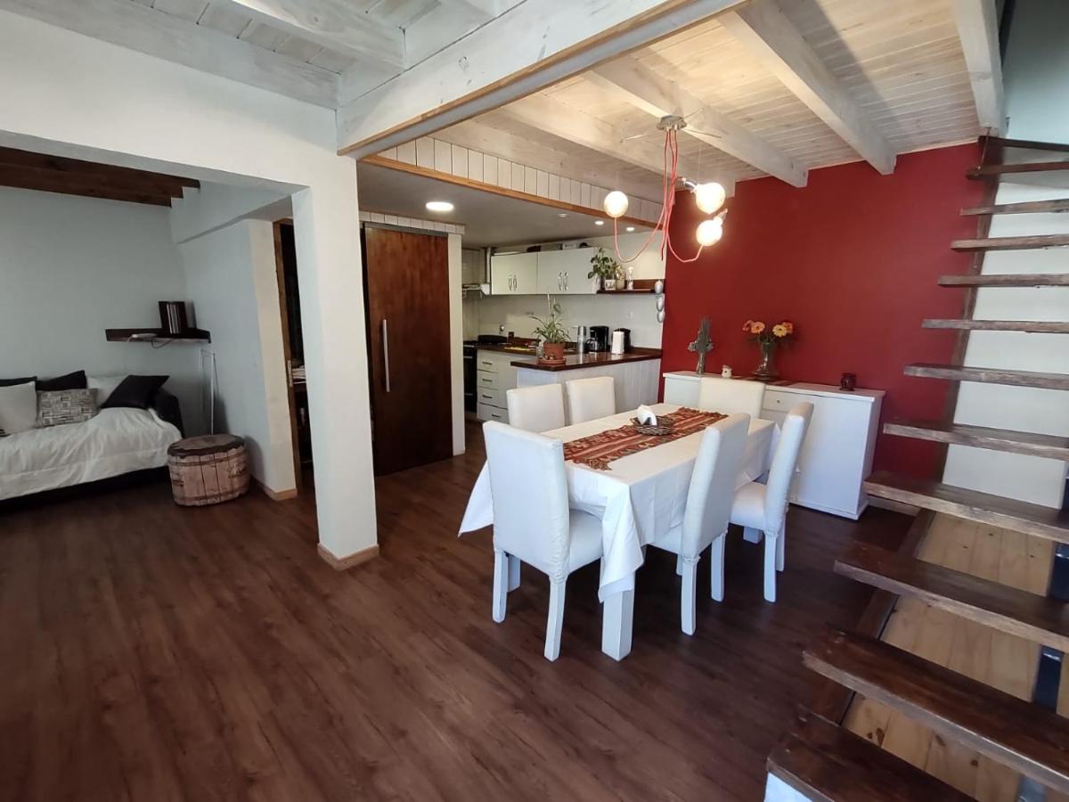 Espacio en casa compartida, SOLO HUÉSPEDES FEMENINOS, en El Hogar de Lily - B&B San Martín de los Andes