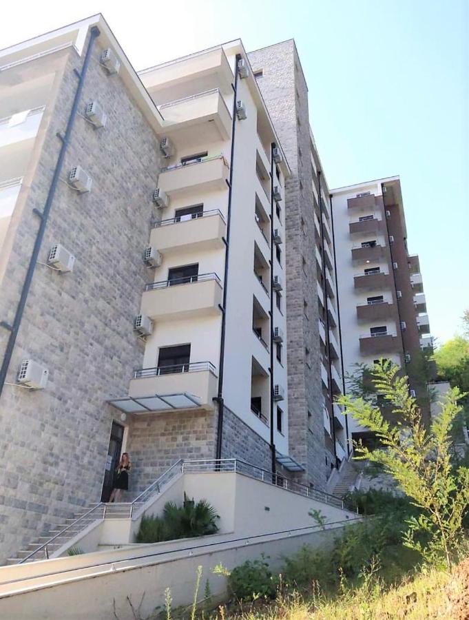 MonteRelax Apartments Becici - B&B