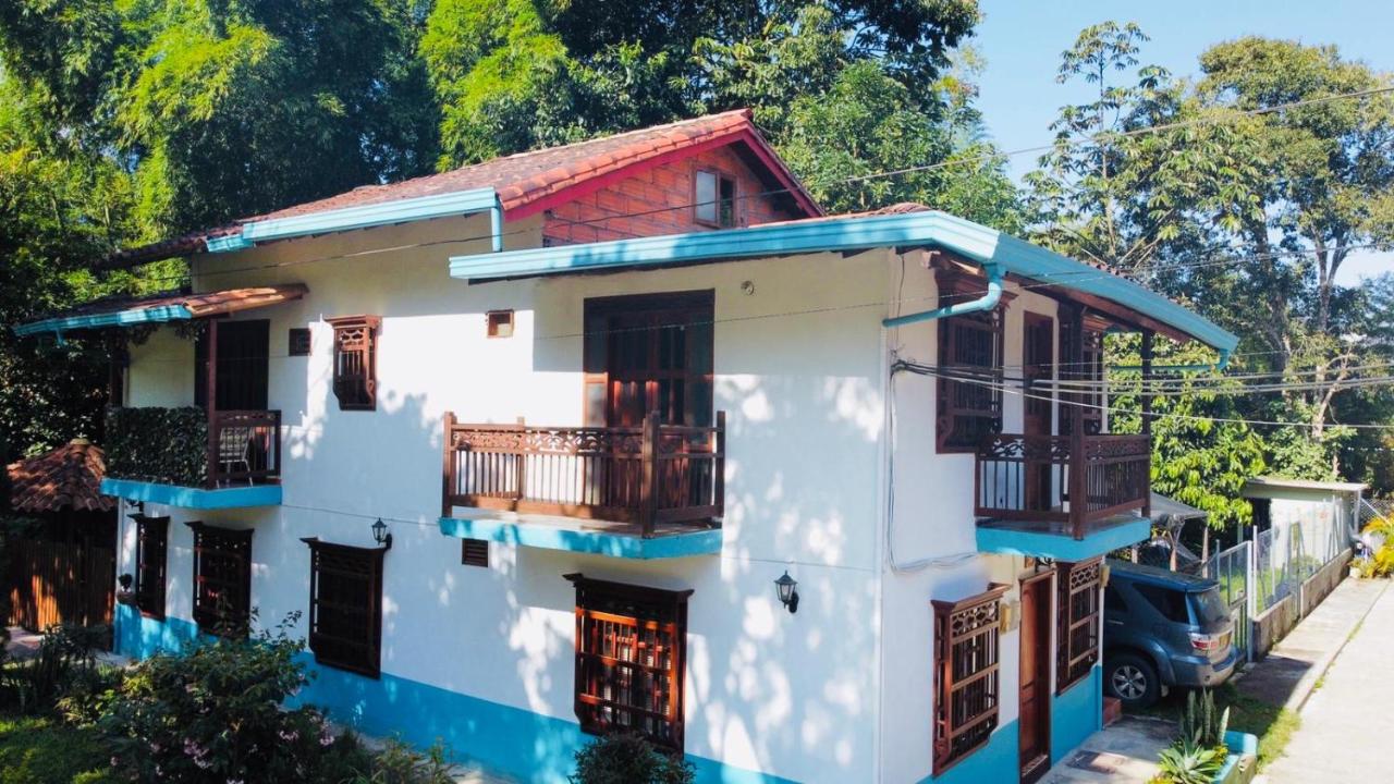Casa Huespedes EL ENSUEÑO - Bed and Breakfast