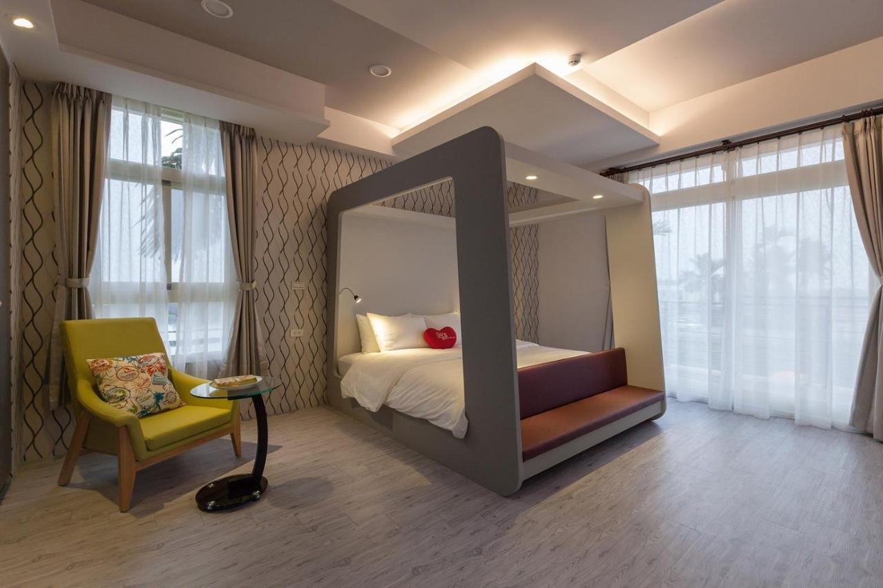 Queen Room with Balcony