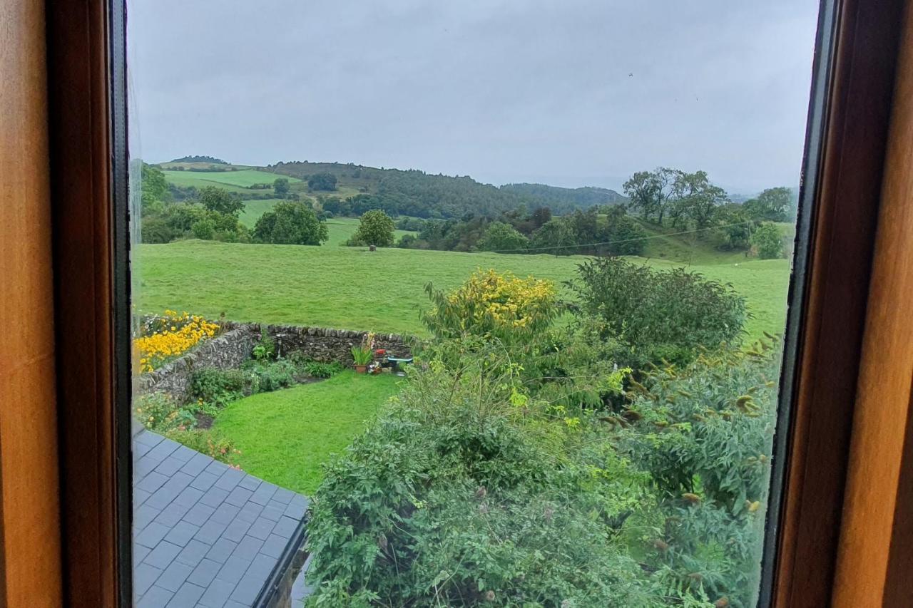 Carpenters Cottage, Elton in the Peak District - B&B Elton