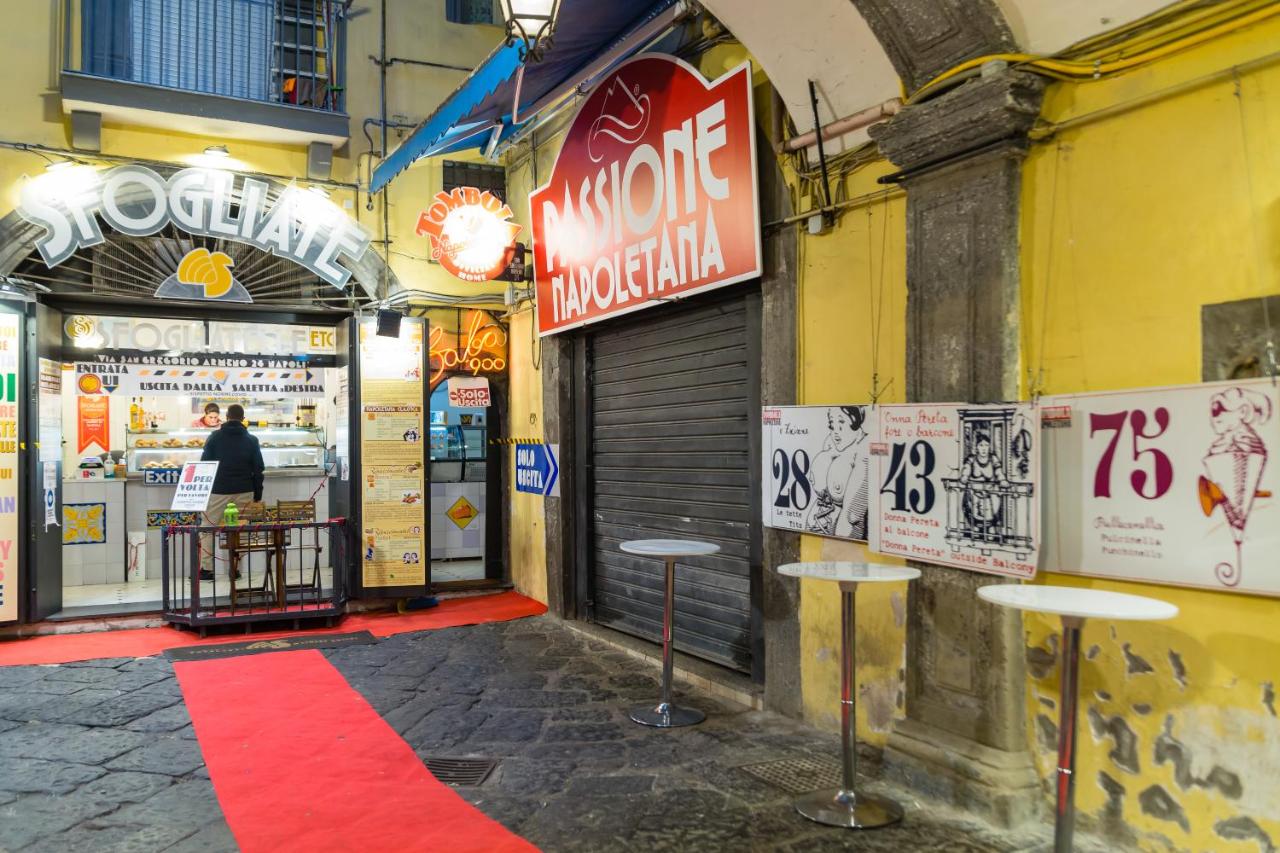 BAUBO sulla via dei presepi by Napoliapartments - B&B