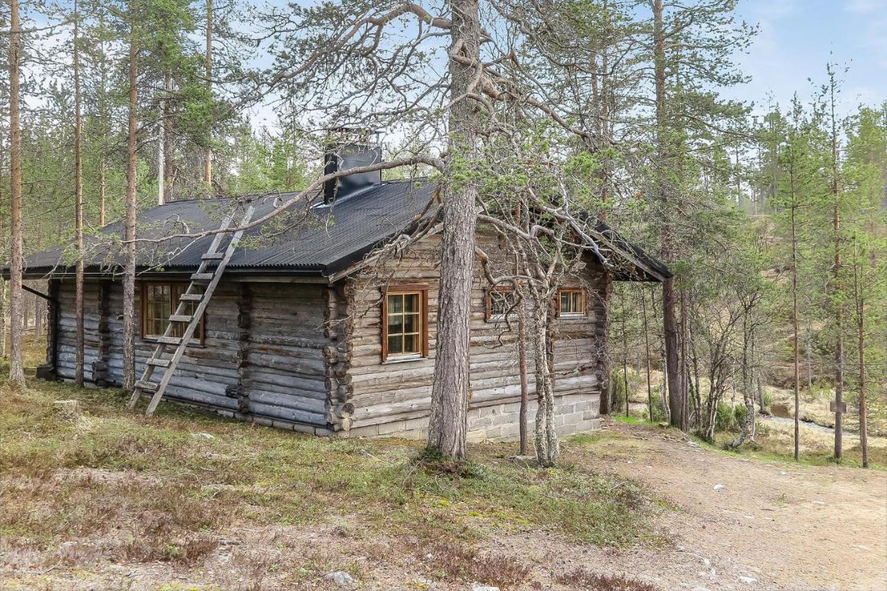 B&B Saariselka - Kuukkeli Log Houses Aurora Cabin - Jaspis - Bed and Breakfast Saariselka