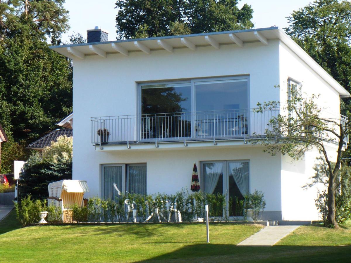 B&B Seebad Heringsdorf - Ferienwohnungen direkt am See bei den Kaiserbädern - Bed and Breakfast Seebad Heringsdorf