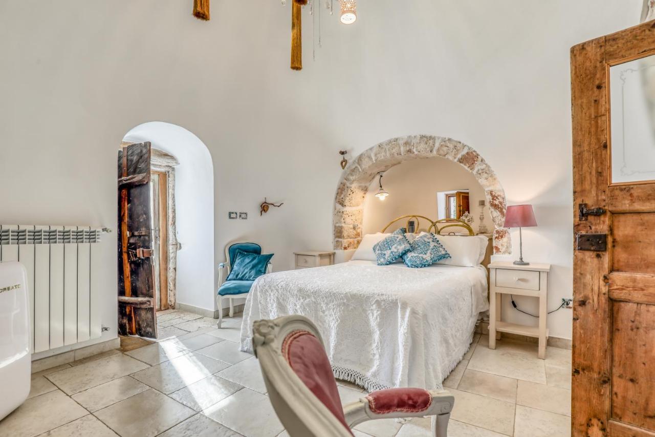 Trullo mit türkischem Bad und Poolblick