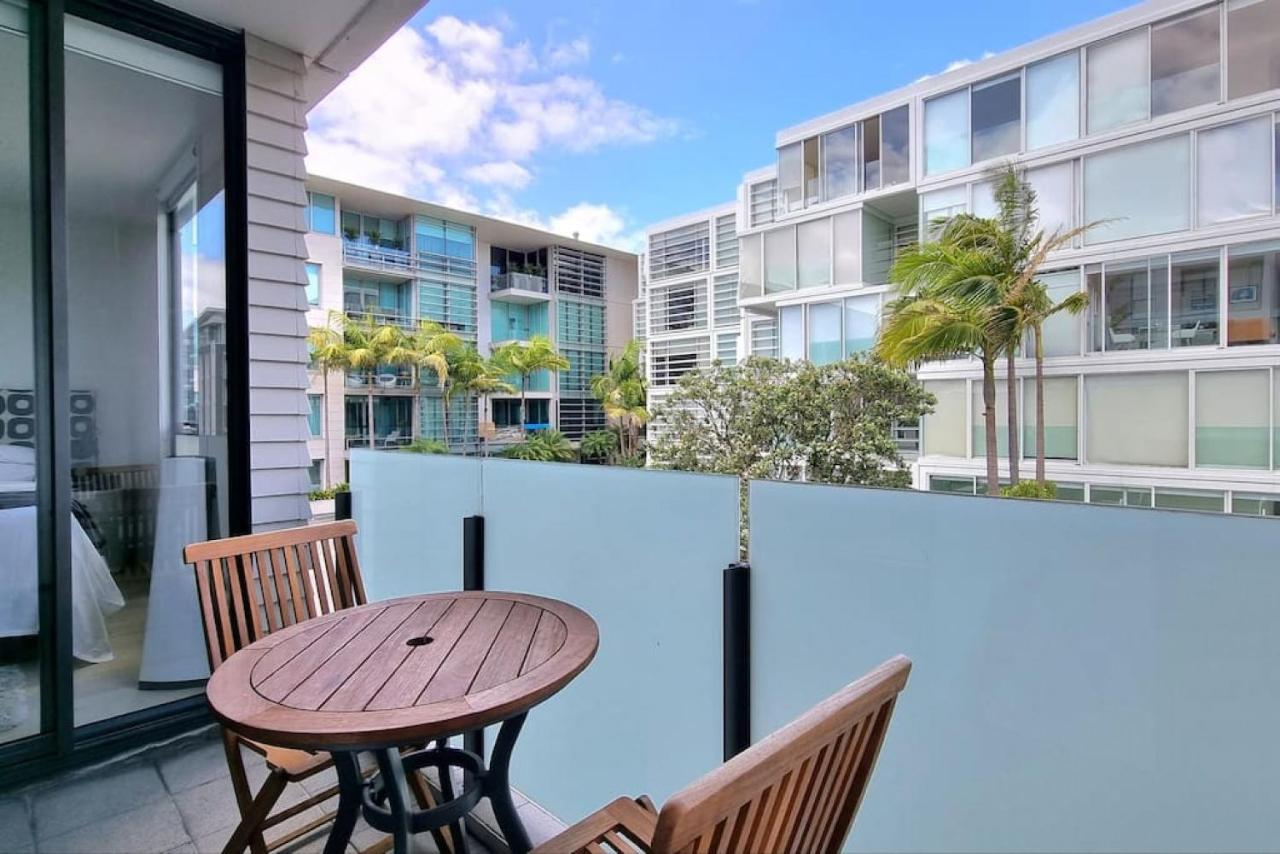 B&B Auckland - Marina View Apartment in the Viaduct-Pool,Spa-Gym - Bed and Breakfast Auckland