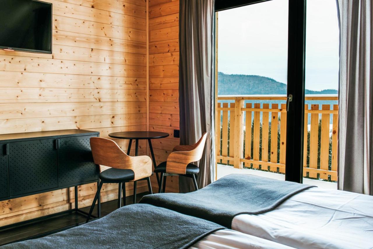 Double Room with Mountain View