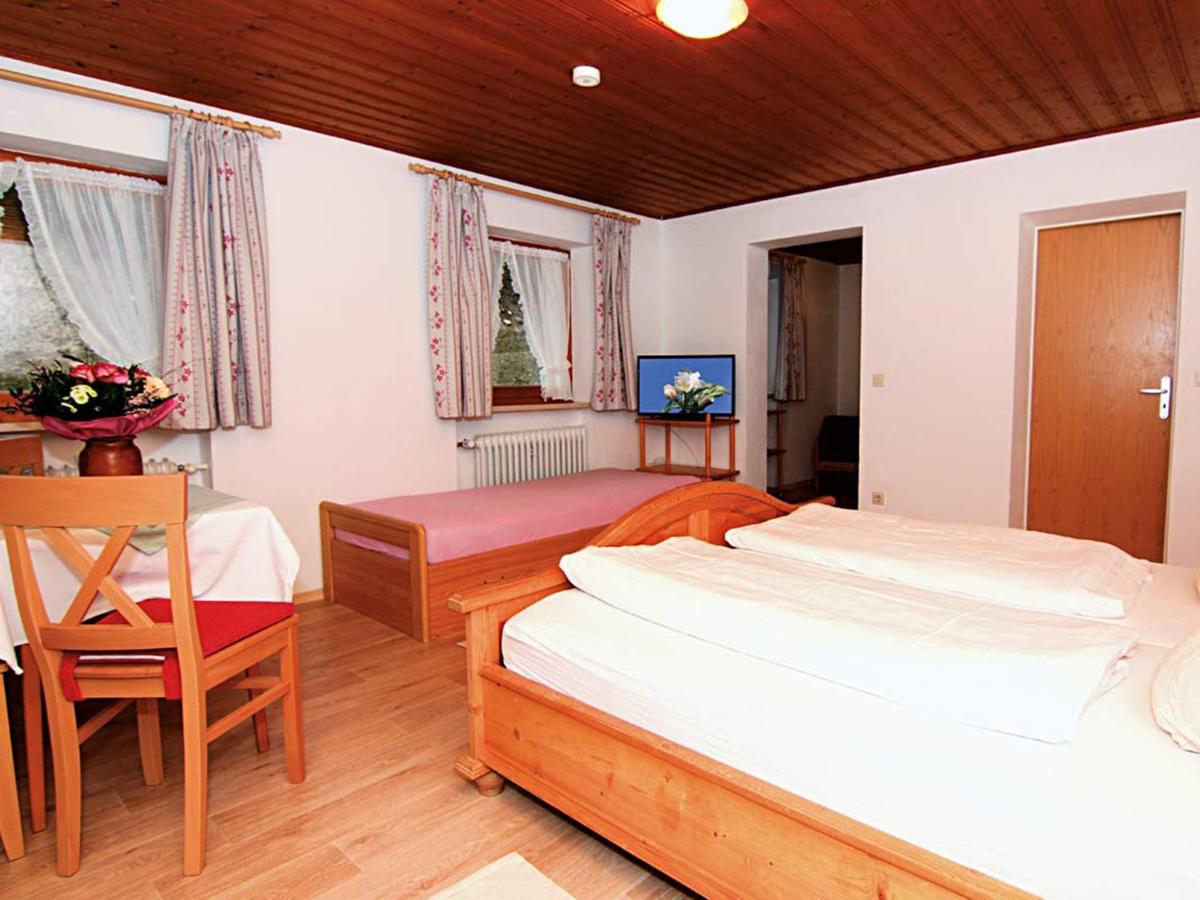 Habitación Triple con balcón