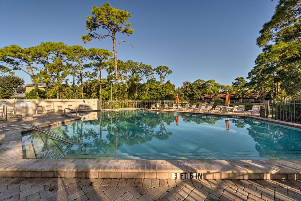 Lanai and Community Pool Access Sarasota Oasis! - B&B
