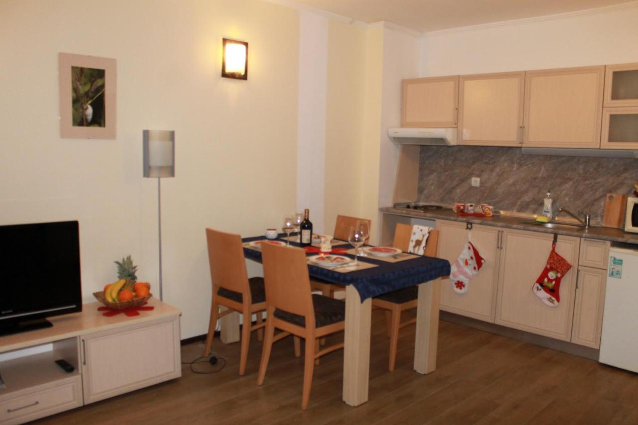 B&B Pamporovo - Apartment Kristin in Apart Hotel Stenata - Bed and Breakfast Pamporovo