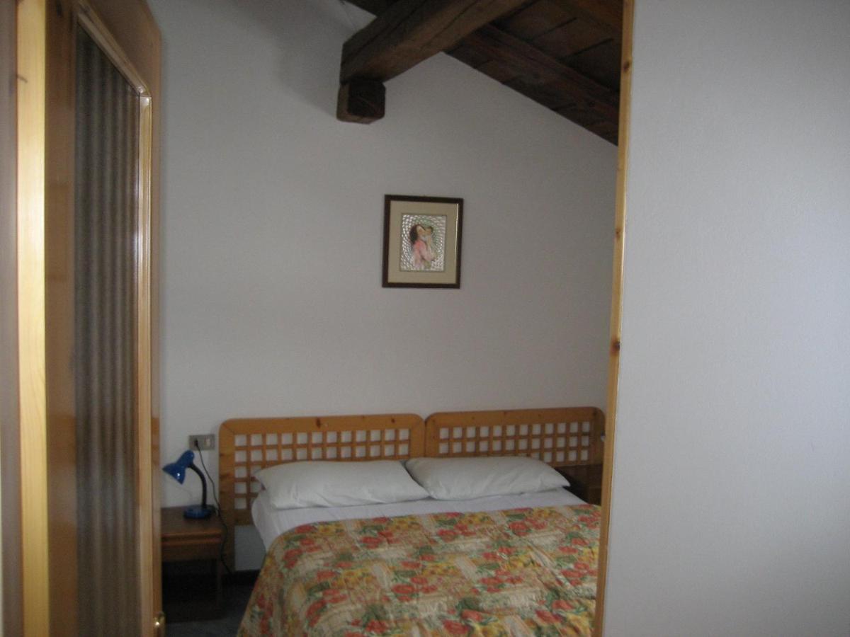 Family Two-Bedroom Apartment - Split Level