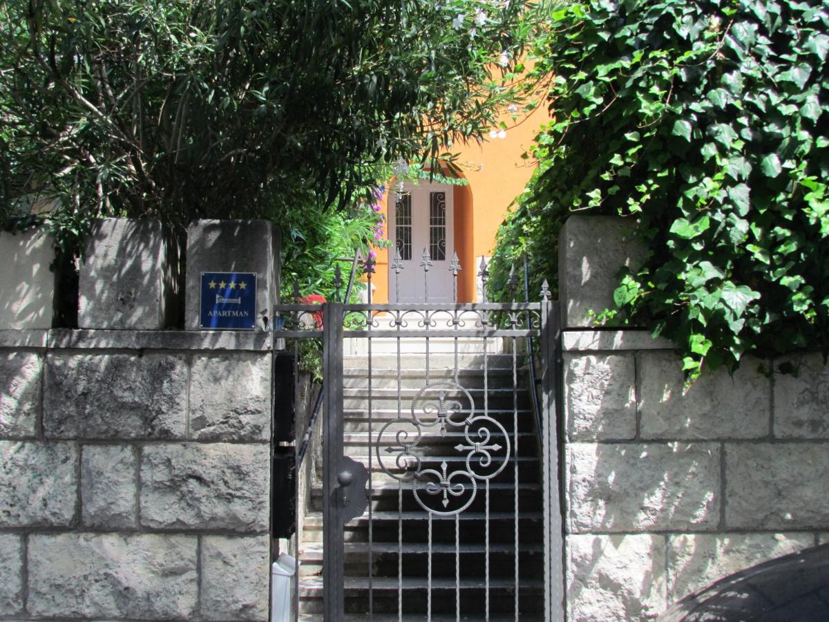 Apartment Bačvice Holiday with free parking - B&B Spalato