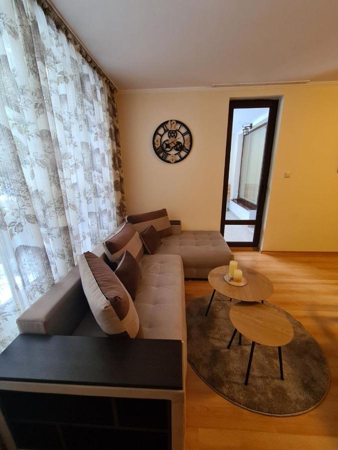 Родопски Рай - B&B Pamporovo