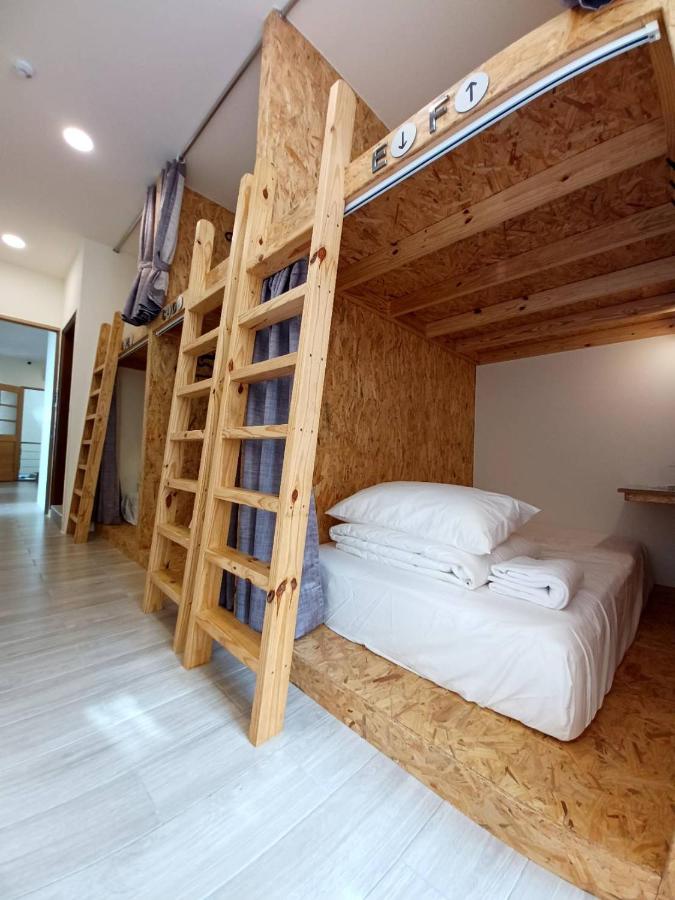 Cama en habitación compartida mixta de 6 camas
