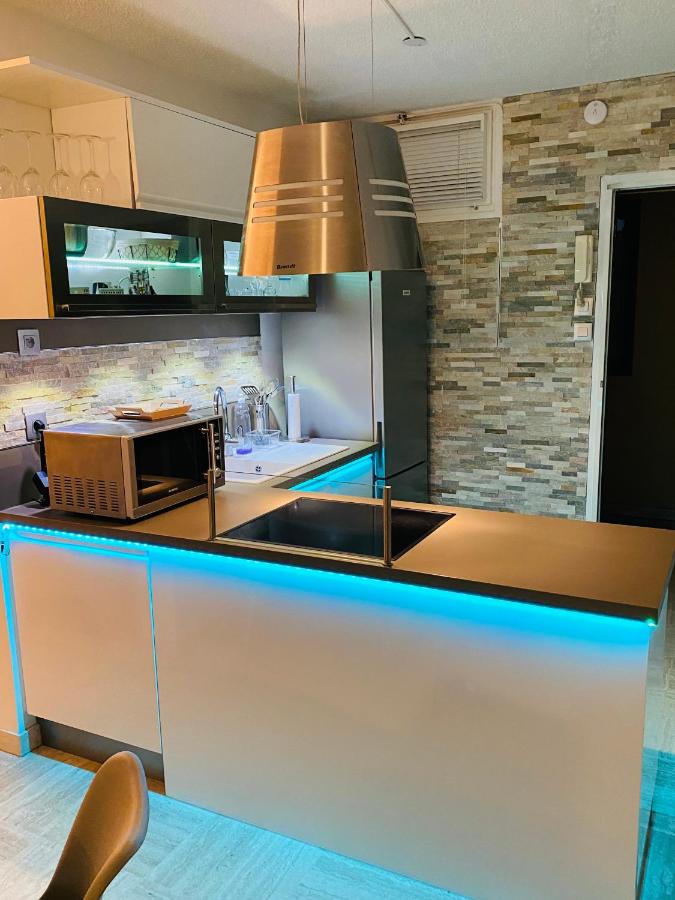 Appartement côte d’Azur Plage - piscine - tennis - B&B Villeneuve-Loubet