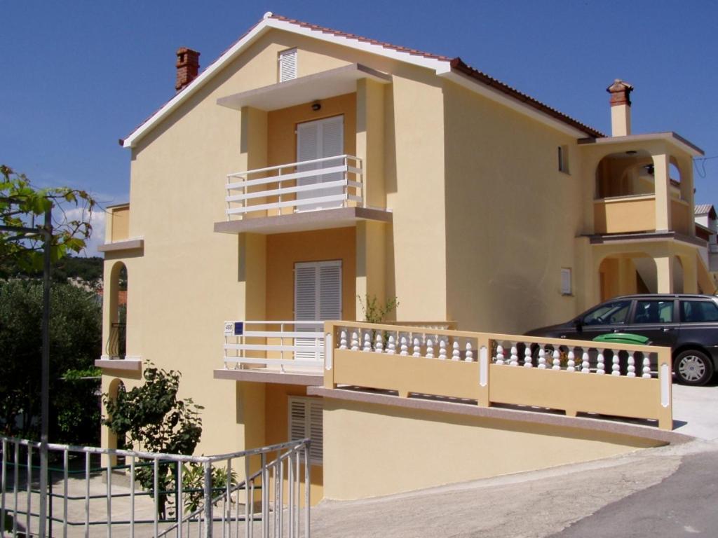 Apartments Rajska Plaza (129) - Chambres d’hôtes
