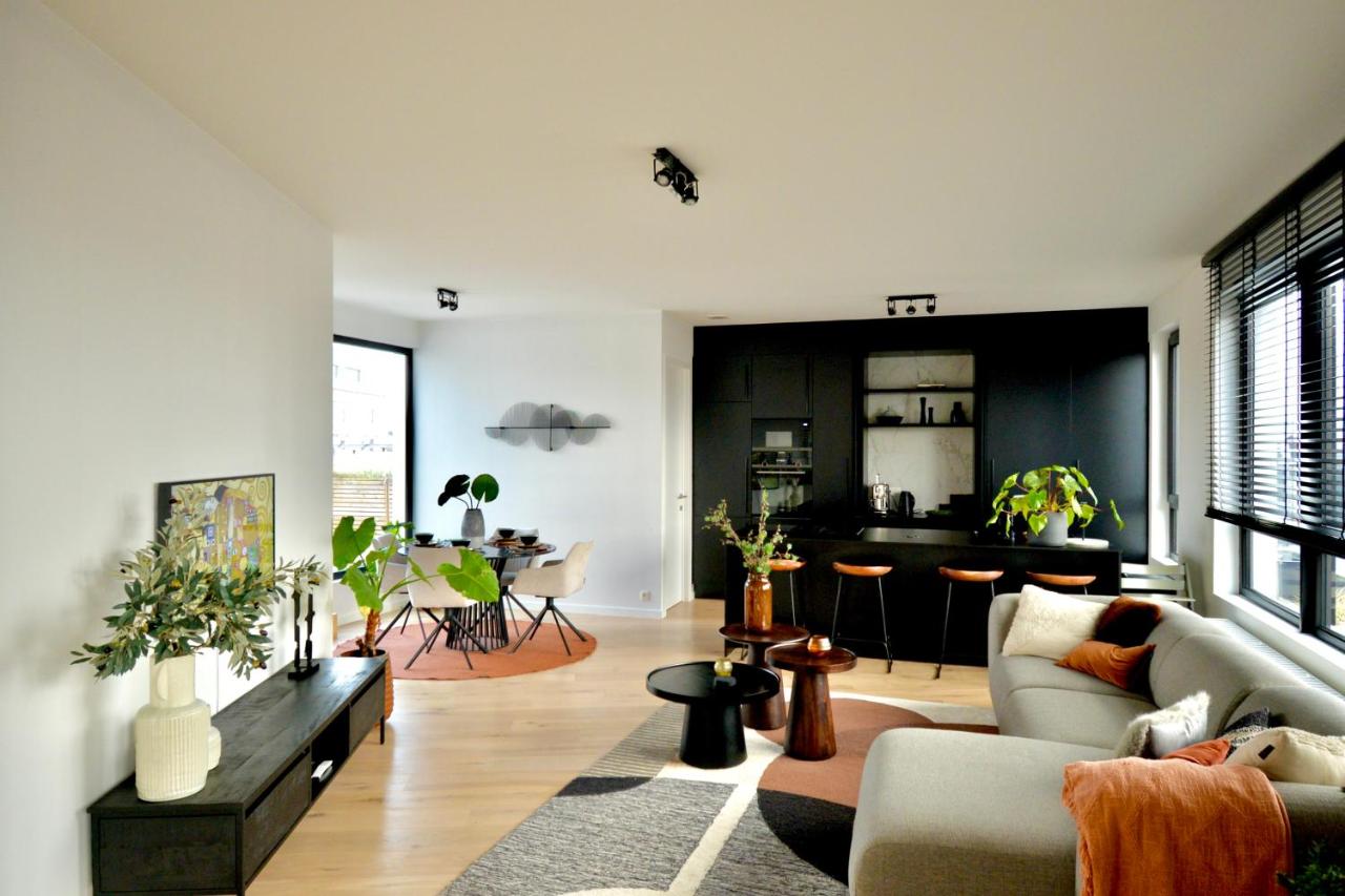 B&B Antwerp - The Penthouse, oasis of light and inspiration - Bed and Breakfast Antwerp