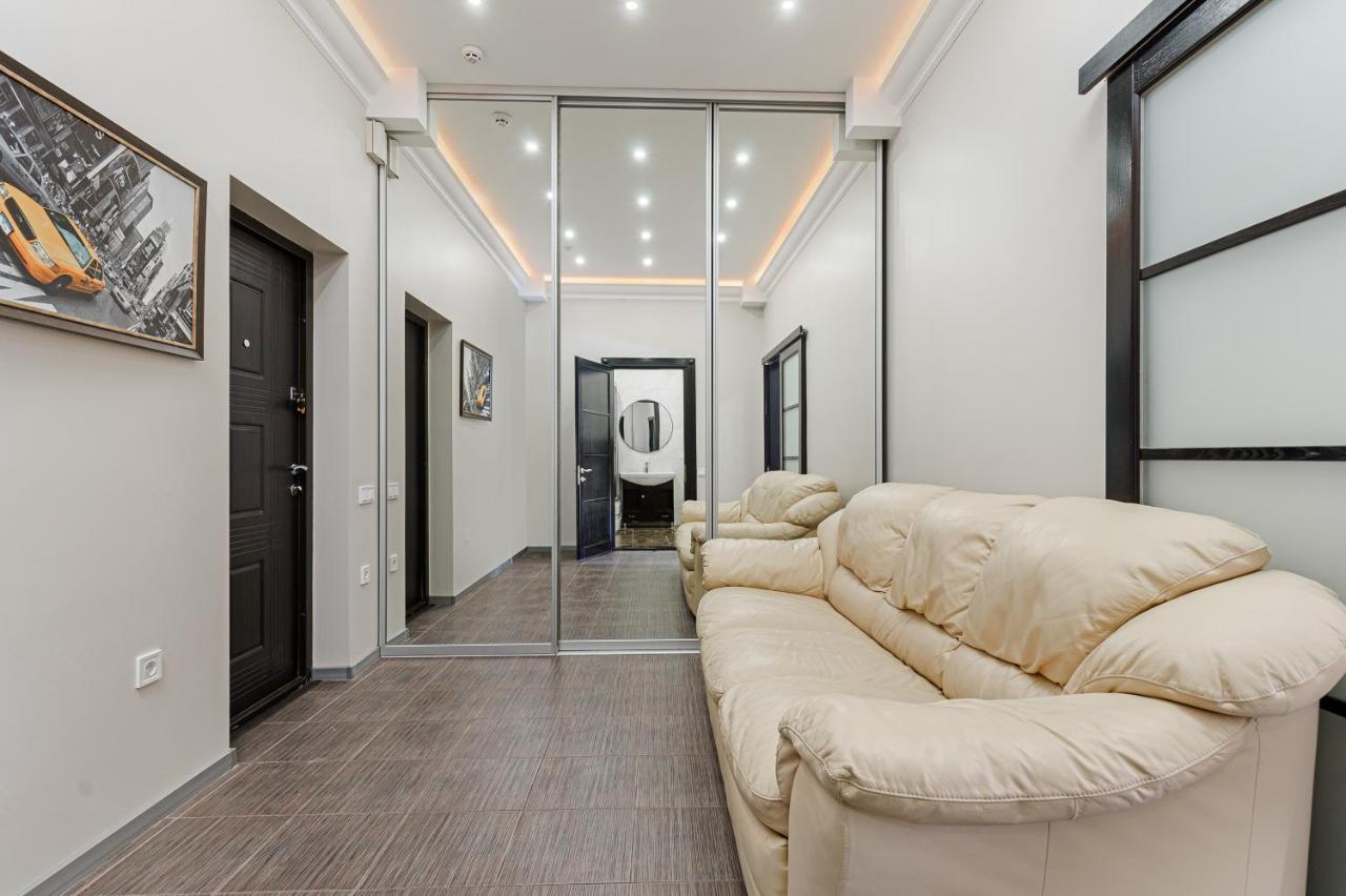 Arcadia Palace 2-bedrooms Apartment with Terrace - Ferienwohnung